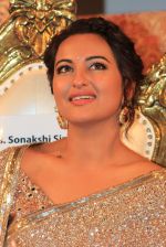 Sonakshi Sinha at Lingaa Movie Audio Launch in Mumbai on 16th Nov 2014